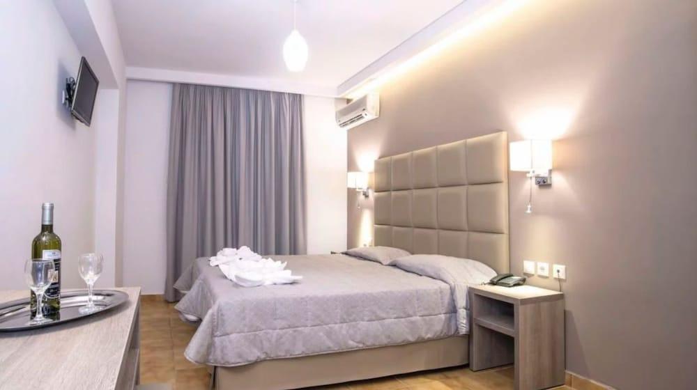 Mavrikos Hotel Plános المظهر الخارجي الصورة