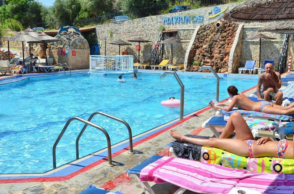 Mavrikos Hotel Plános المظهر الخارجي الصورة